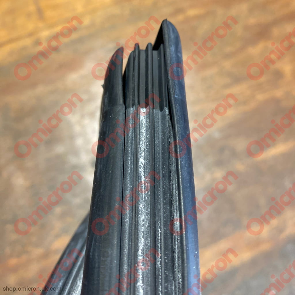 Fulvia S1 Coupe front screen seal SCREENSEAL