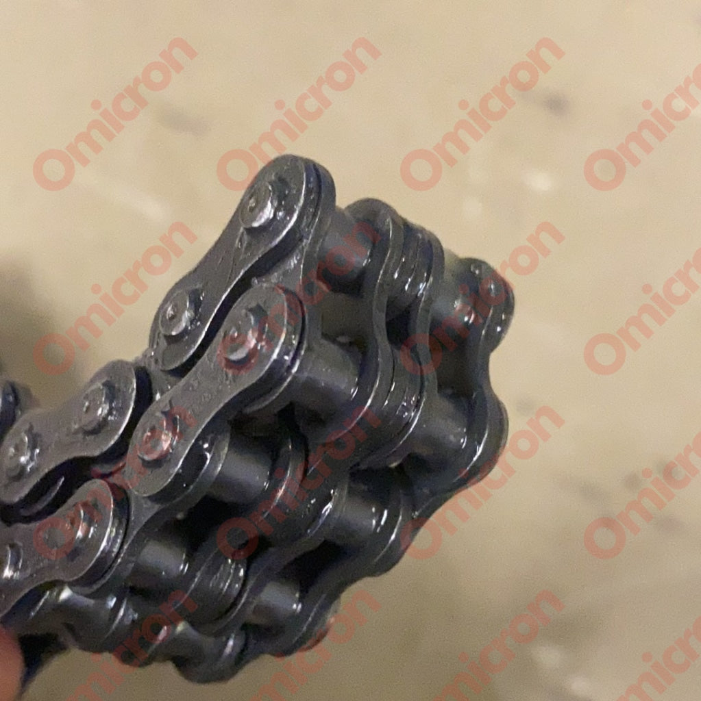 Bush chain close up