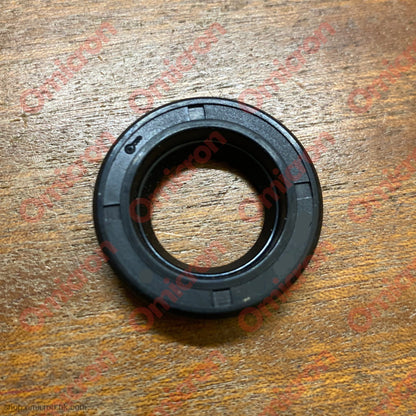 Aurelia gear selector shaft seal SEAL284710