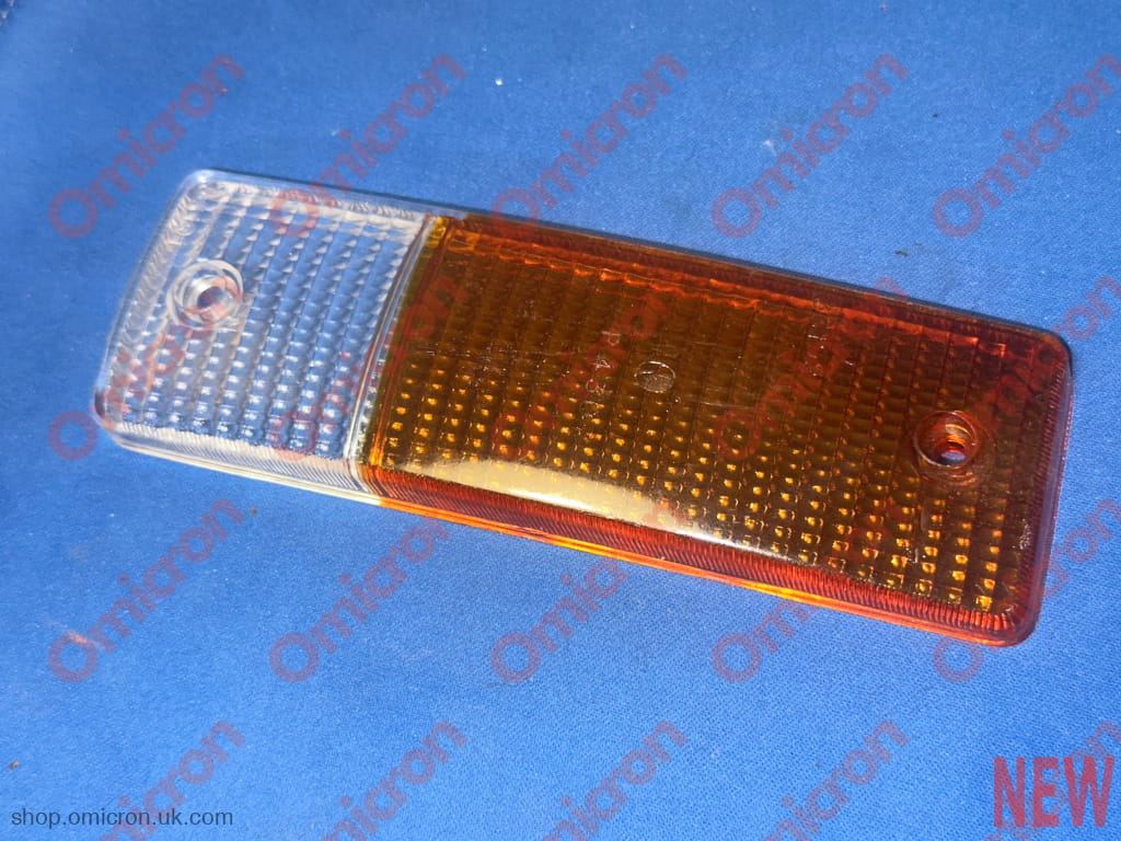 Beta Saloon front indicator / side light lens (orange/clear) - Reproduction Item - LENS
