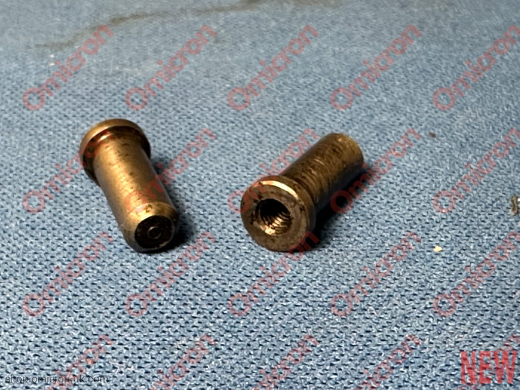 Camshaft sprocket pin [two options] - Option 1: Early cars - TIMINGPIN