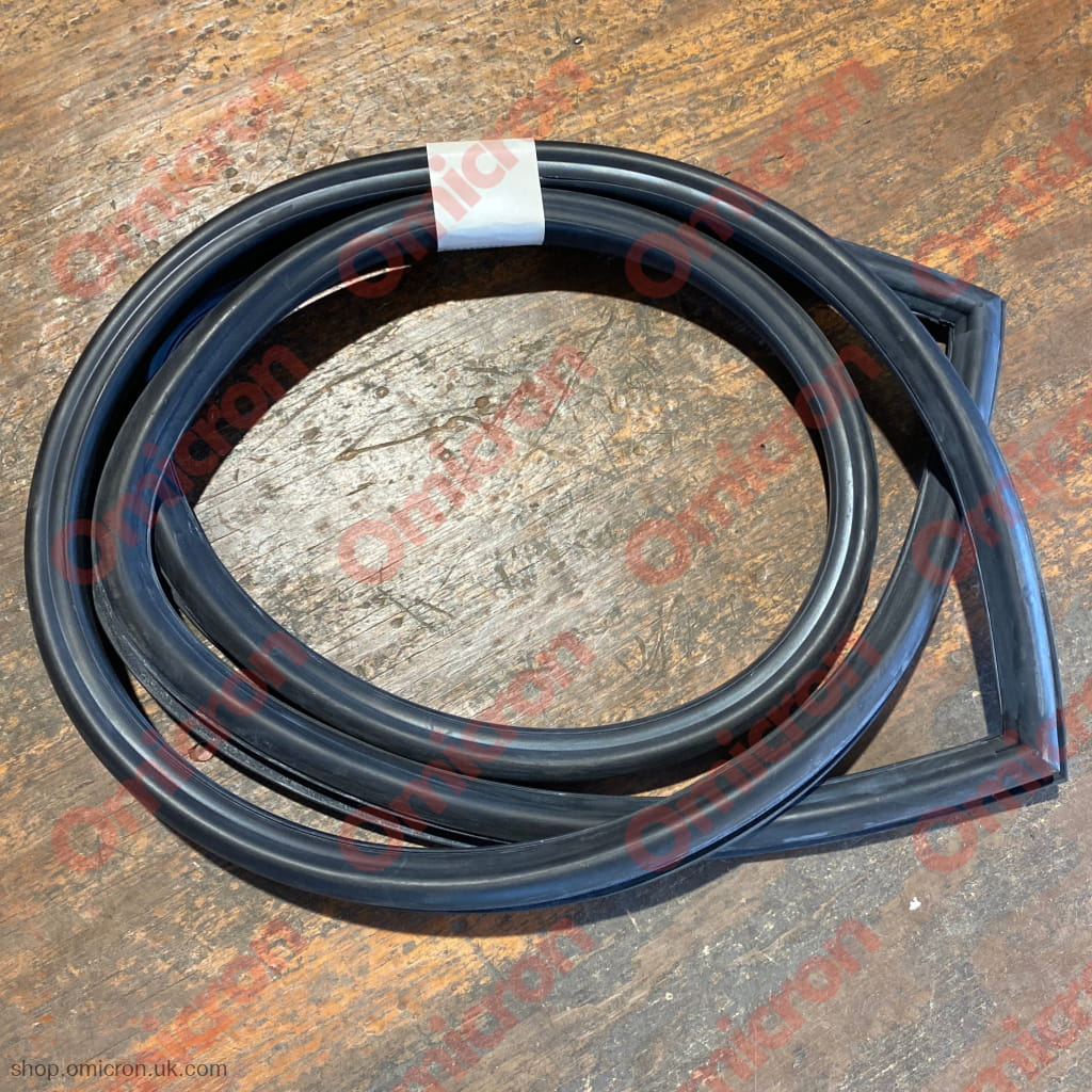 Fulvia S1 Coupe front screen seal SCREENSEAL