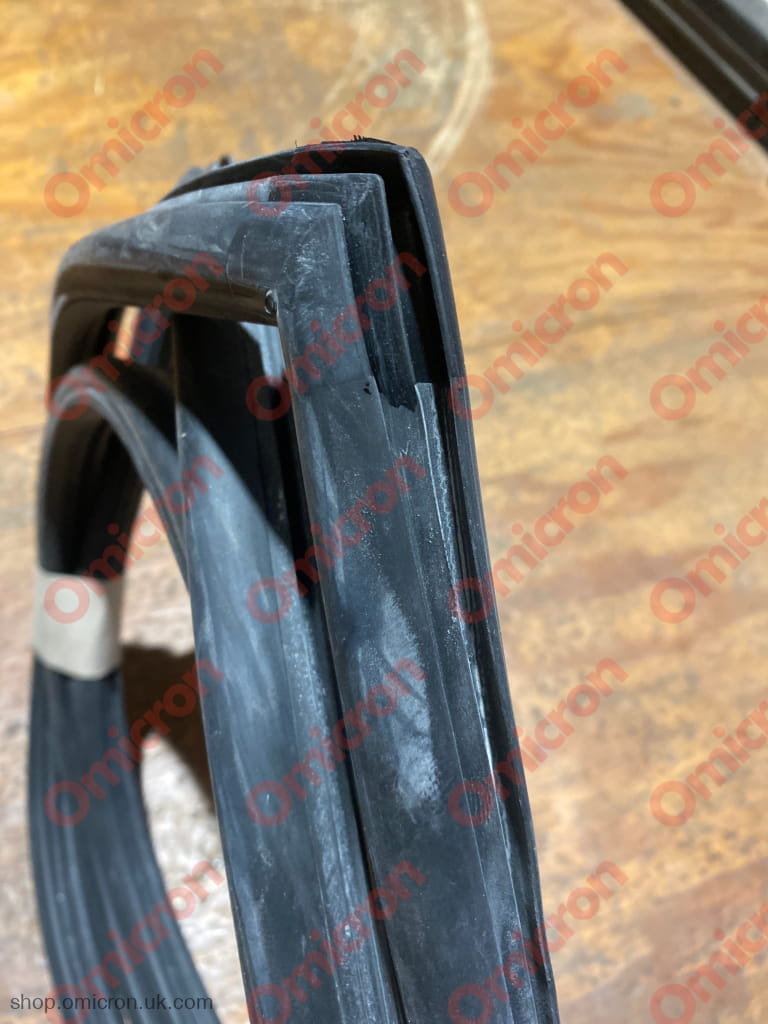 Fulvia S2 Coupe Front Screen Seal Screenseal