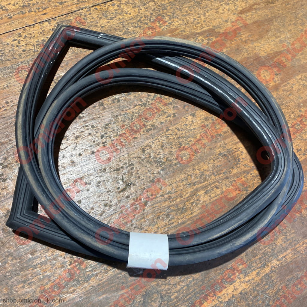 Fulvia S2 Zagato front screen seal SCREENSEAL