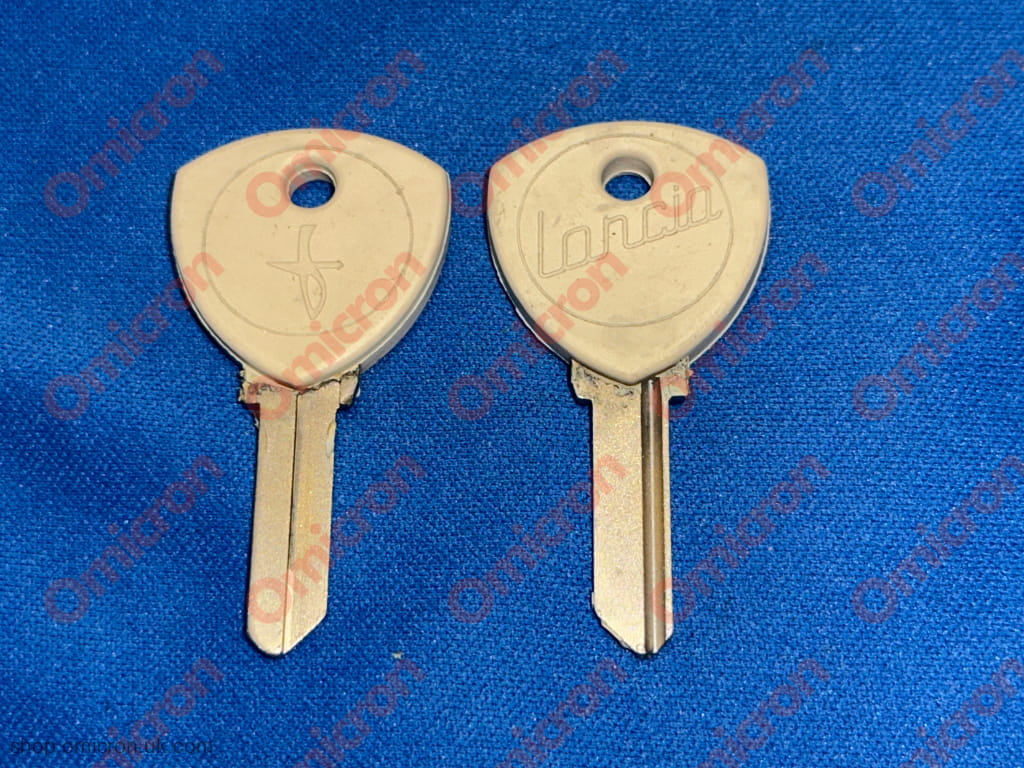 Lancia black & white key blanks White head - Single Groove - with F KEYBLANK