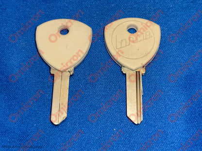Lancia black & white key blanks White head - Single Groove - without F KEYBLANK