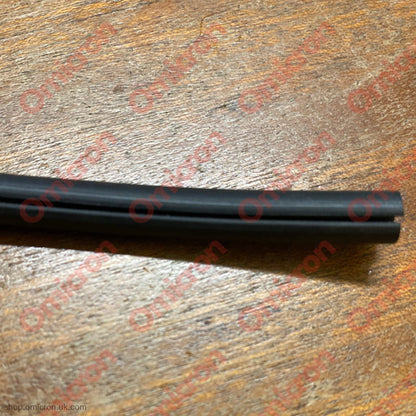 Narrow u section rubber seal BODYSEAL